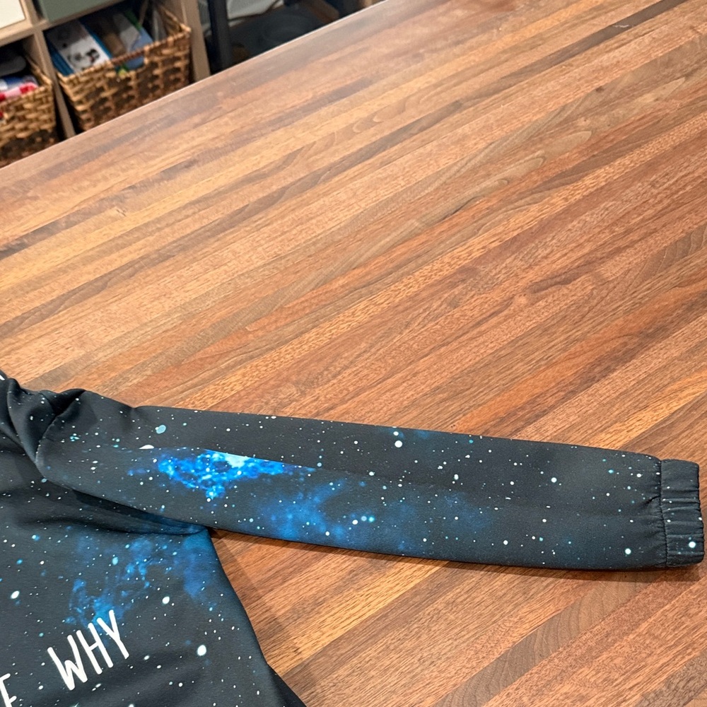 Among Us Black hoodie - Picture 6 of 7